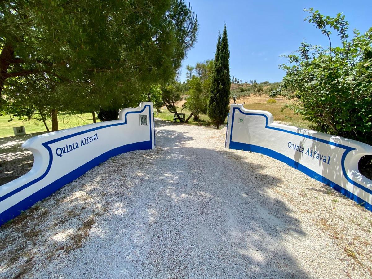 منزل الضيف ريدوندو  في Quinta Alfaval المظهر الخارجي الصورة