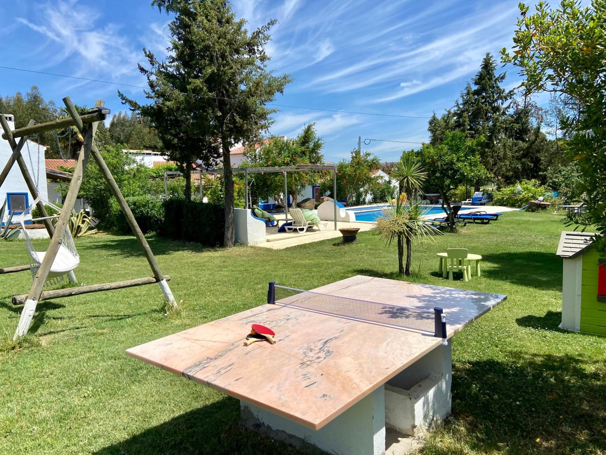 منزل الضيف ريدوندو  في Quinta Alfaval المظهر الخارجي الصورة
